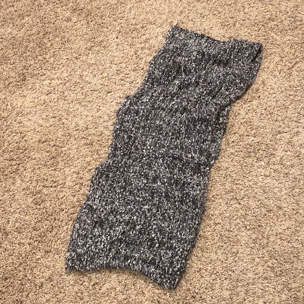 Infinity scarf - Picture 2 of 2